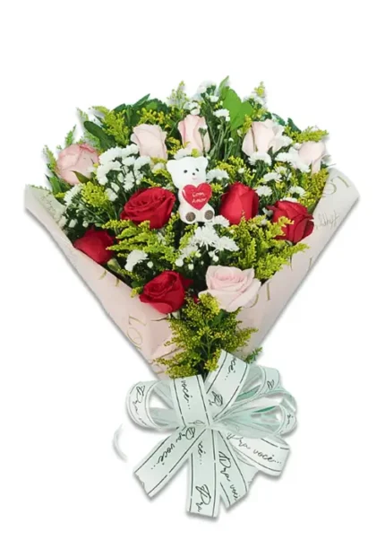 Buquê de Braçada com 11 Rosas e Ursinho – Amor e Doçura em um Presente Especial